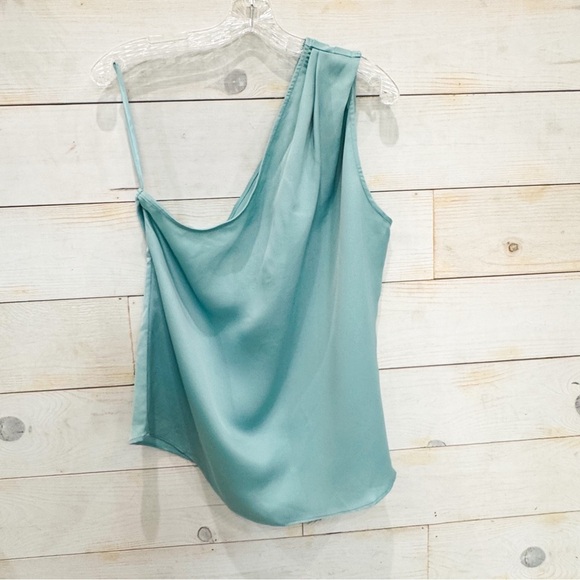 NWT WHBM light blue off shoulder top ❤️ size XL - Picture 6 of 10